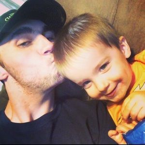 Meet your Posher, Hunter